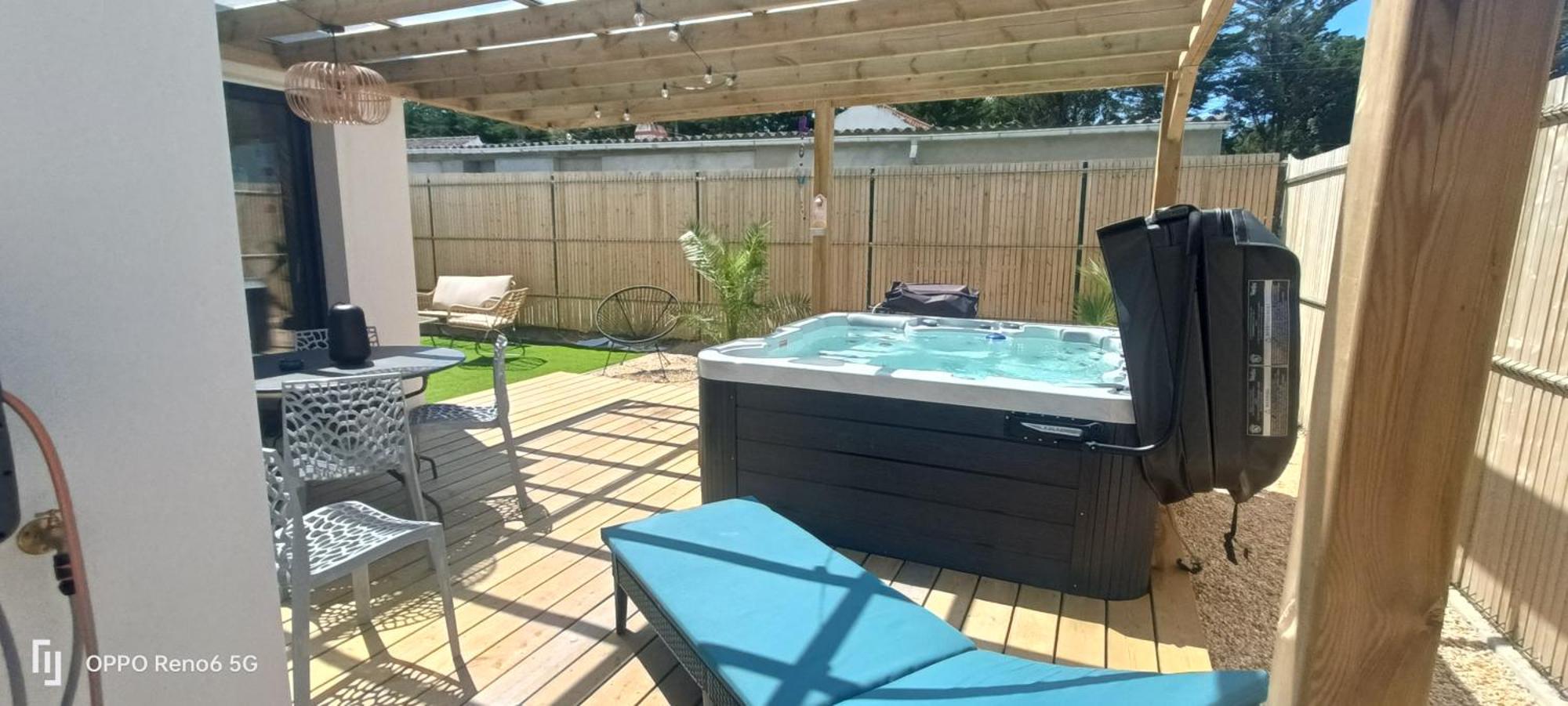 Apb Spa Locations Avec Jacuzzi Privatif Saint-Jean-de-Monts Exterior photo